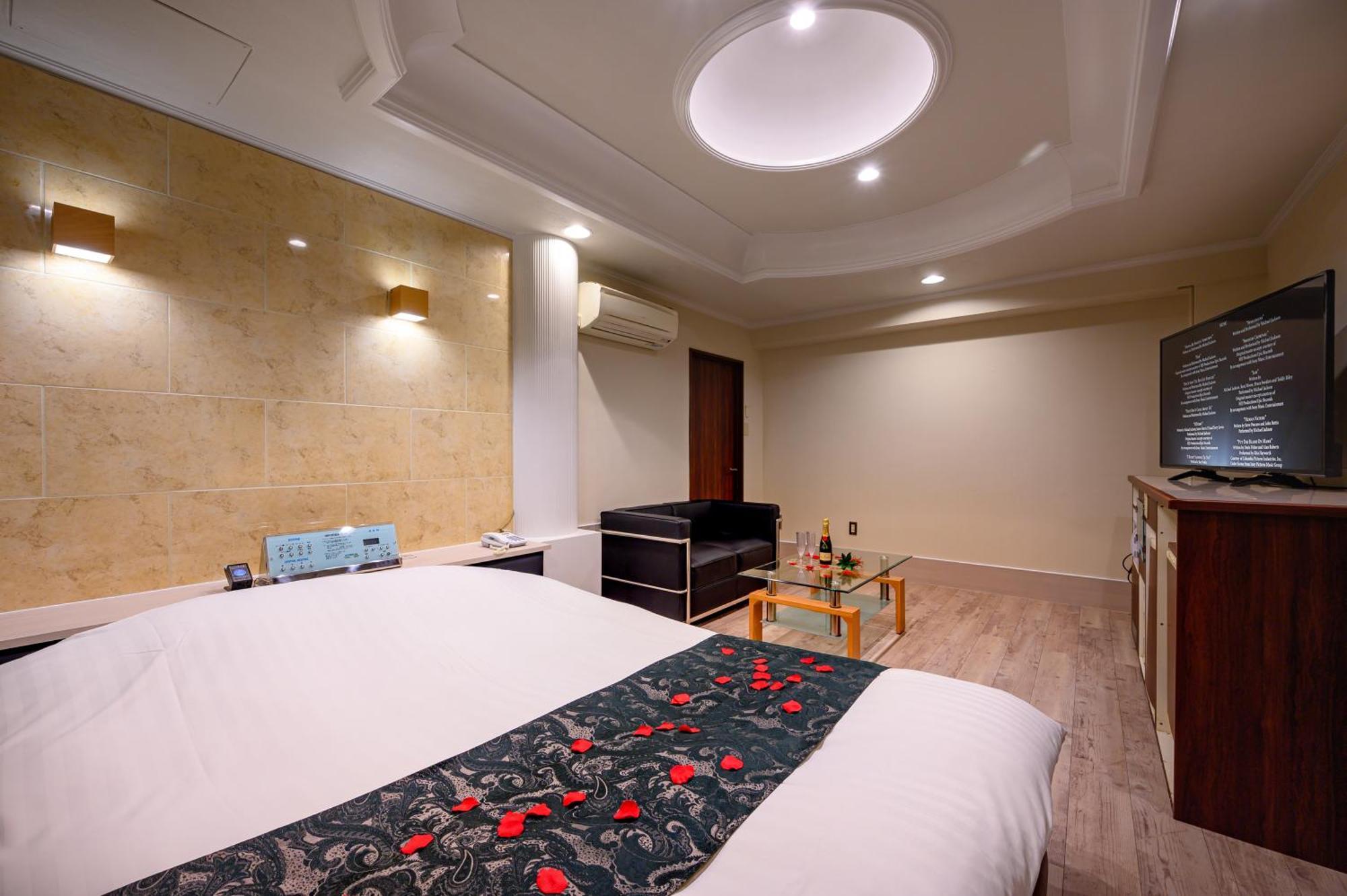 Hotel Mobilia (Adults Only) Tsurugashima Εξωτερικό φωτογραφία