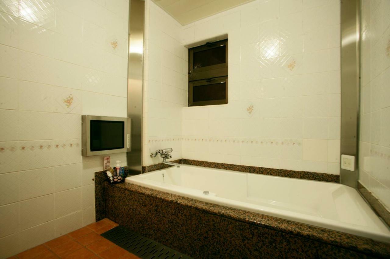 Hotel Mobilia (Adults Only) Tsurugashima Εξωτερικό φωτογραφία