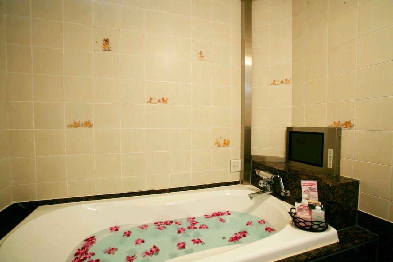 Hotel Mobilia (Adults Only) Tsurugashima Εξωτερικό φωτογραφία