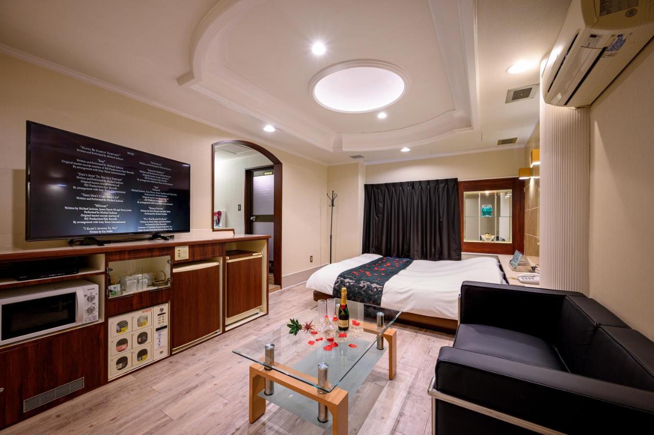 Hotel Mobilia (Adults Only) Tsurugashima Εξωτερικό φωτογραφία